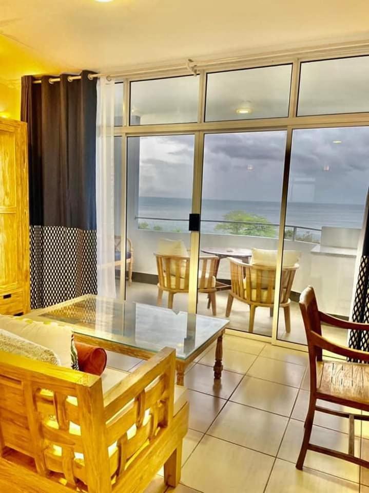 Beau Vallon Studios - Apartments Vacation Rentals Victoria Zewnętrze zdjęcie